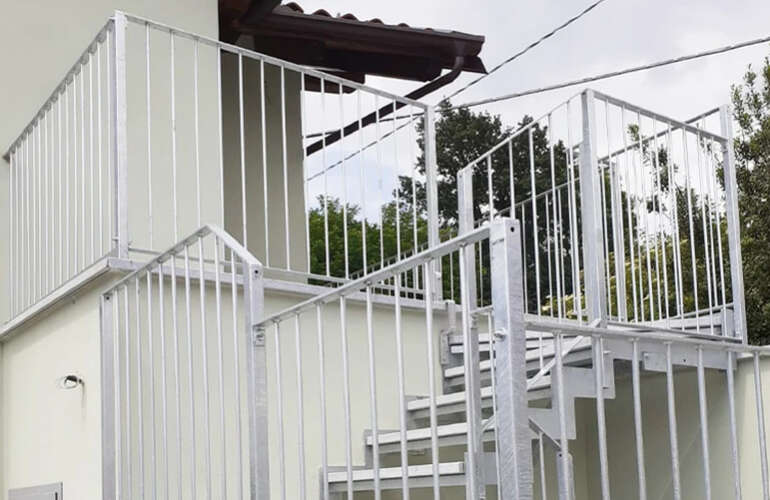 Scale in ferro a Cuneo: l’eccellenza di Carpenteria Somale